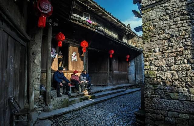 老公不肯上交工资卡怎么办？结婚后老公不愿意上交工资卡怎么办?破o游戏画面